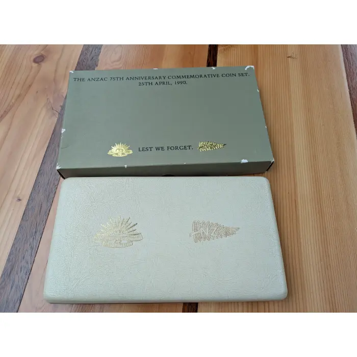 1990 ANZAC 75th Anniversary Australia New Zealand $5 2 Coin Proof Sets