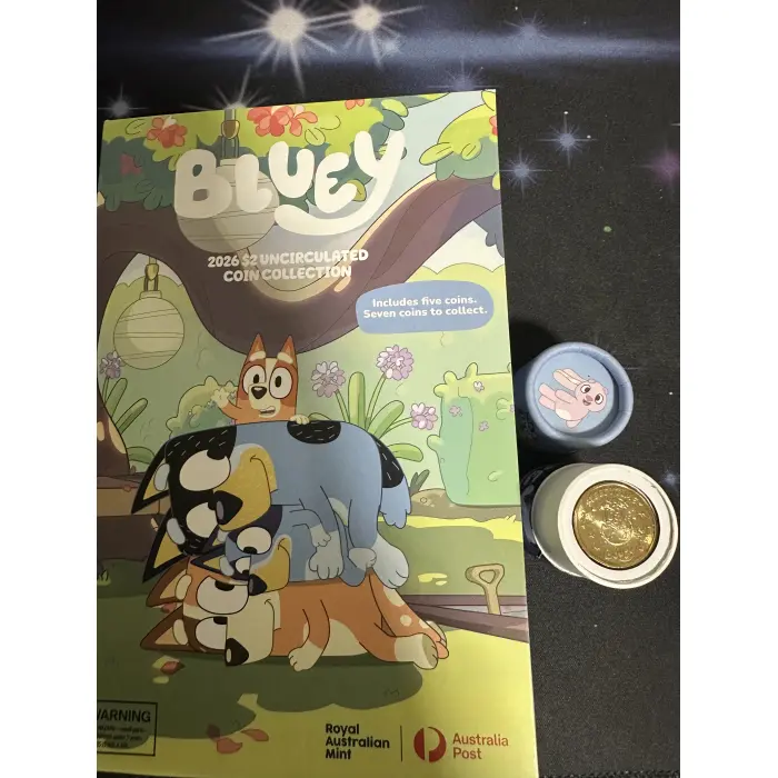2026 $2 Bluey Folder and Tube