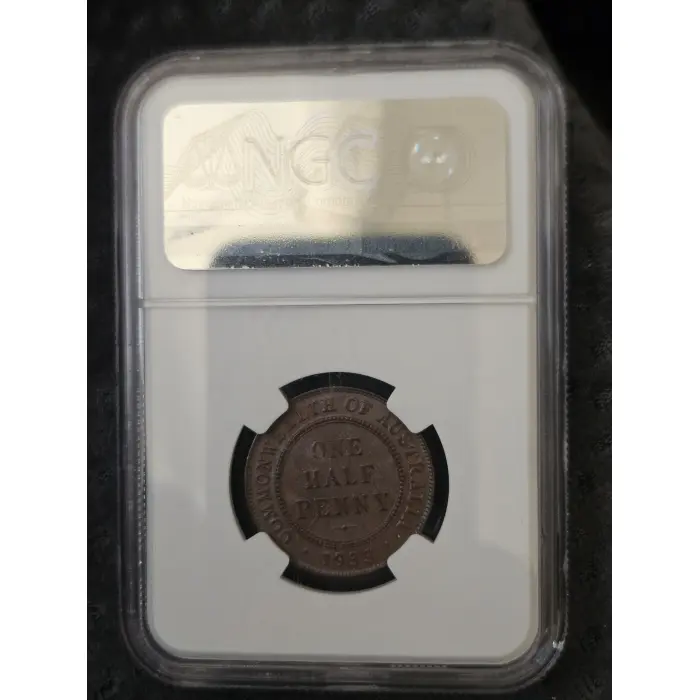 1933 AUSTRALIAN HALFPENNY – NGC AU DETAILS A genuine 1933 Australian Halfpenny, 