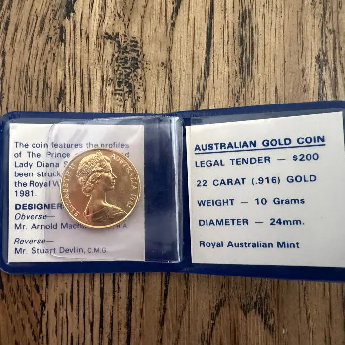 $200 Coin 1981 - Charles and Diana Perfect Condition