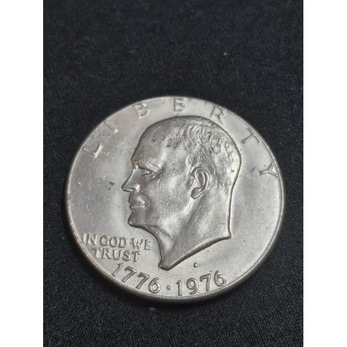 1776–1976 D Bicentennial Eisenhower Dollar – Filled "D" Mint Mark Variety