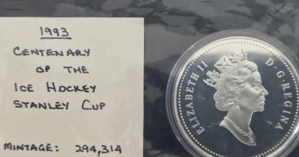 1993 Canada sterling silver $1 Centennary of Stanley Cup 23.32g